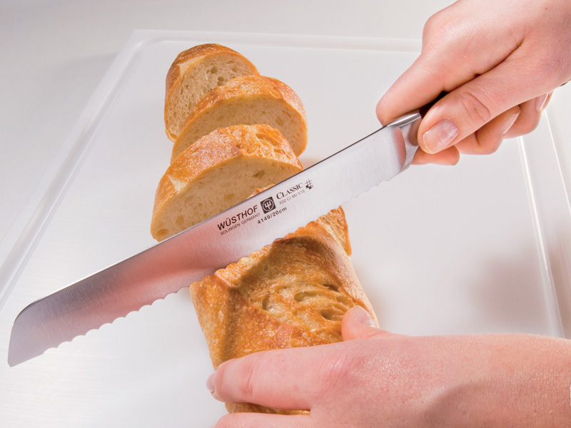 CLASSIC Nůž na chleba 20cm GP